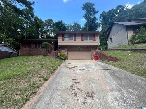 901 Glenvalley Dr, BIRMINGHAM, AL, 35206-3527 | Card Image