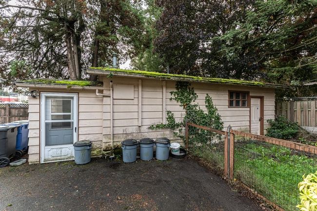 2537 Stanley Street, House other with 3 bedrooms, 1 bathrooms and null parking in Abbotsford BC | Image 18