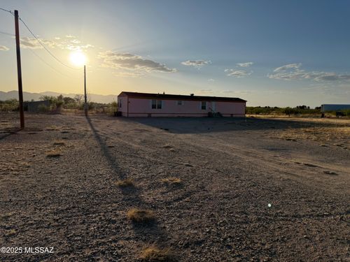 3727 N Wadsworth Rd, Willcox, AZ, 85643-3091 | Card Image