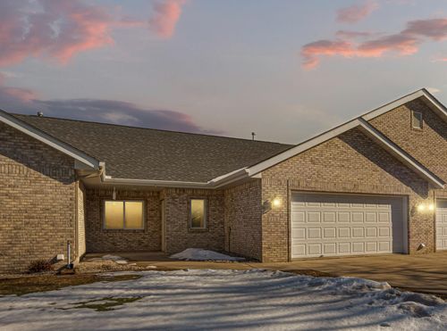 113 S West St, Belle Plaine, MN, 56011-1130 | Card Image