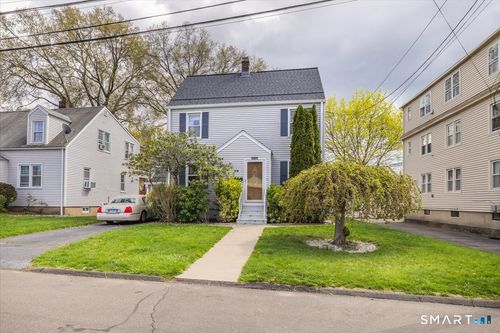 39 Peace Street, Stratford, CT, 06615 | Card Image