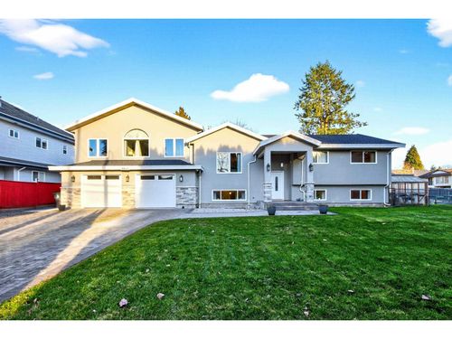 9044 144 Street, Surrey, BC, V3V5Z8 | Card Image