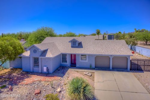 2885 W Leawood Dr, Tucson, AZ, 85745-1697 | Card Image