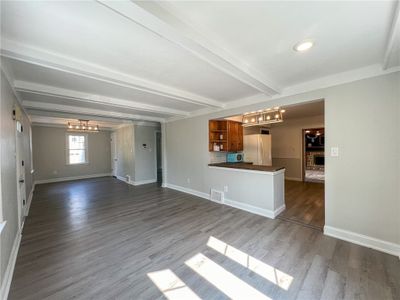 218 Central Dr, House other with 4 bedrooms, 1 bathrooms and 1 parking in Middlesex Twp PA | Image 2