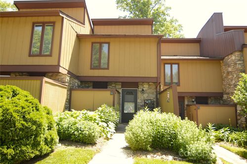 141 Colony Dr, Arden, NC, 28704-3140 | Card Image