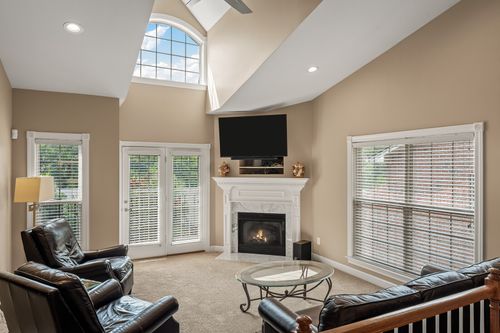 320 Riverstone Blvd, Nashville, TN, 37214-2552 | Card Image