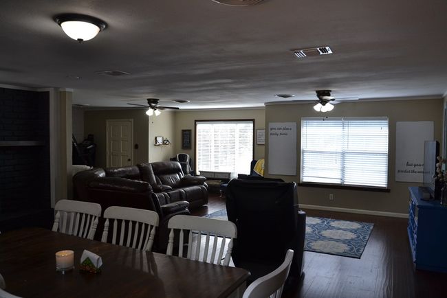 401 N 19 Th St, Home with 4 bedrooms, 3 bathrooms and 2 parking in Junction TX | Image 4