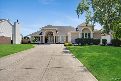 49 Markley Dr, Amherst, NY, 14068-1278 | Card Image