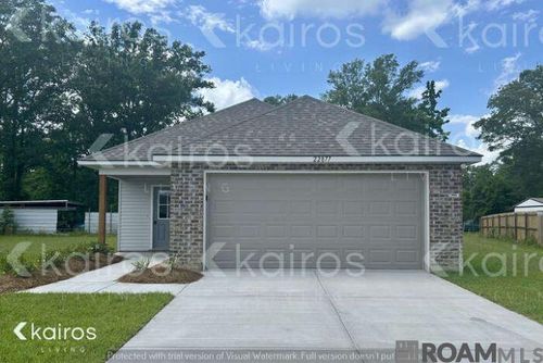 22877 Balsam Dr, Denham Springs, LA, 70726-8844 | Card Image