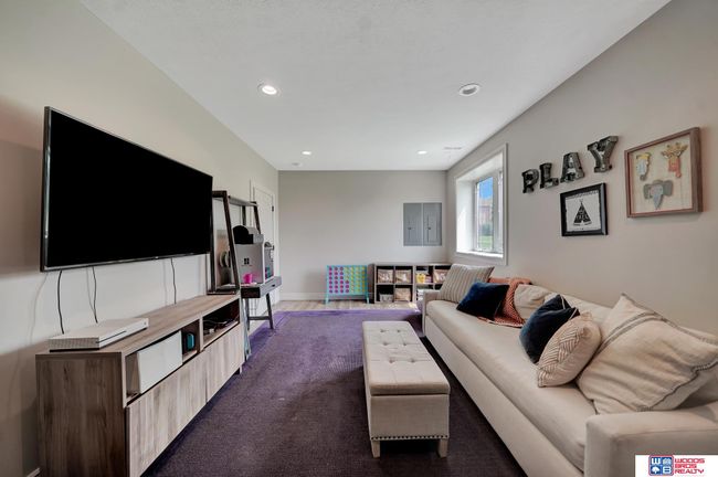 2020 Ridgeline Dr, House other with 5 bedrooms, 4 bathrooms and 3 parking in Lincoln NE | Image 58