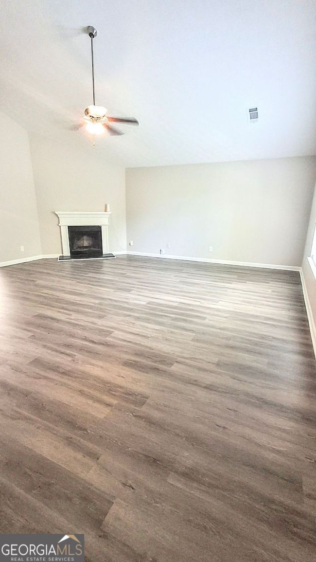 7002 Setters Way, House other with 3 bedrooms, 2 bathrooms and 2 parking in Lithonia GA | Image 5