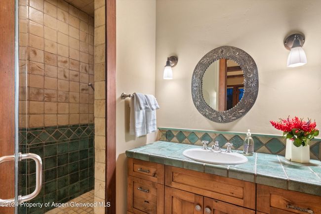 1012 Two Creeks Dr, House other with 6 bedrooms, 7 bathrooms and null parking in Snowmass Village CO | Image 35