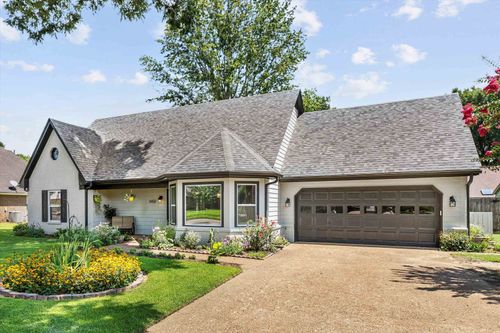 3450 Sunswept Dr, Bartlett, TN, 38133-2638 | Card Image