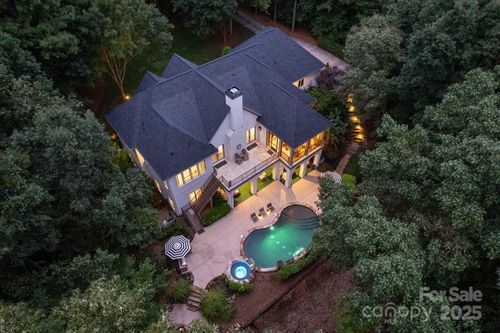 105 Breakwater Ct, Mooresville, NC, 28117-6036 | Card Image