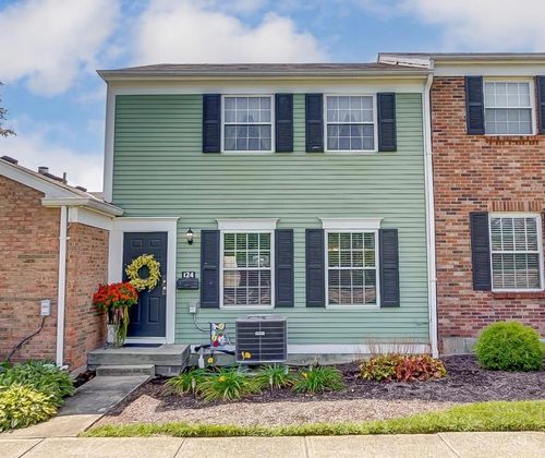 124 Chapel Hill Dr, Fairfield, OH, 45014-5287 | Card Image