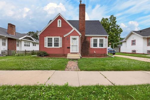 428 Kingsley Ave, Waterloo, IA, 50701-2854 | Card Image
