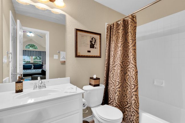 Full bathroom on 2nd level | Image 31