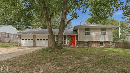 1610 Tanglewood Dr, Jonesboro, AR, 72401-4645 | Card Image