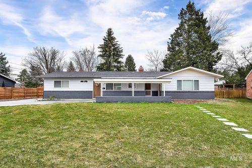 220 N Owyhee St, Boise, ID, 83706-2749 | Card Image