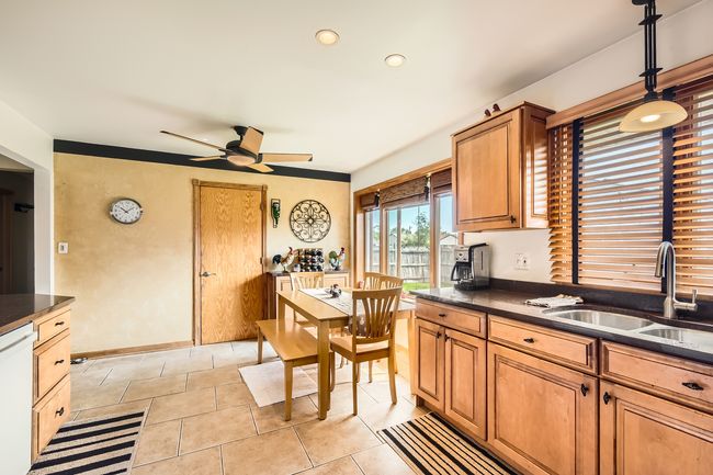 9001 Mobile Ave, House other with 3 bedrooms, 2 bathrooms and 6 parking in Oak Lawn IL | Image 9