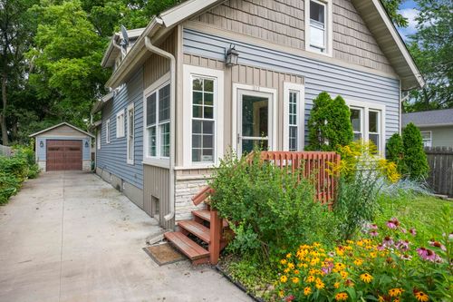313 Rethke Ave, Madison, WI, 53714-1625 | Card Image