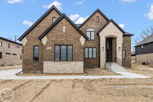 11-3191 Forster Ln, Shelby Twp, MI, 48316-3940 | Card Image