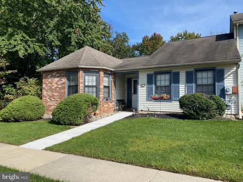 27 Devon Court, Robbinsville, NJ, 08691 | Card Image
