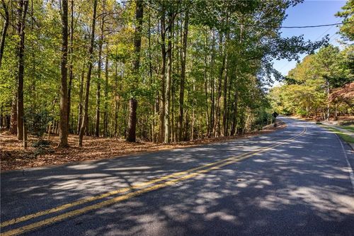 1320 Transart Pkwy, Canton, GA, 30114-8941 | Card Image