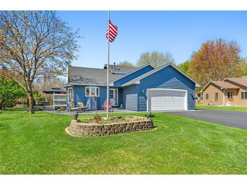 14389 Eveleth Ave, Apple Valley, MN, 55124-8087 | Card Image