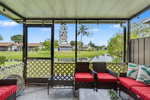 2269 Discovery Cir W, Deerfield Beach, FL, 33442-1040 | Card Image
