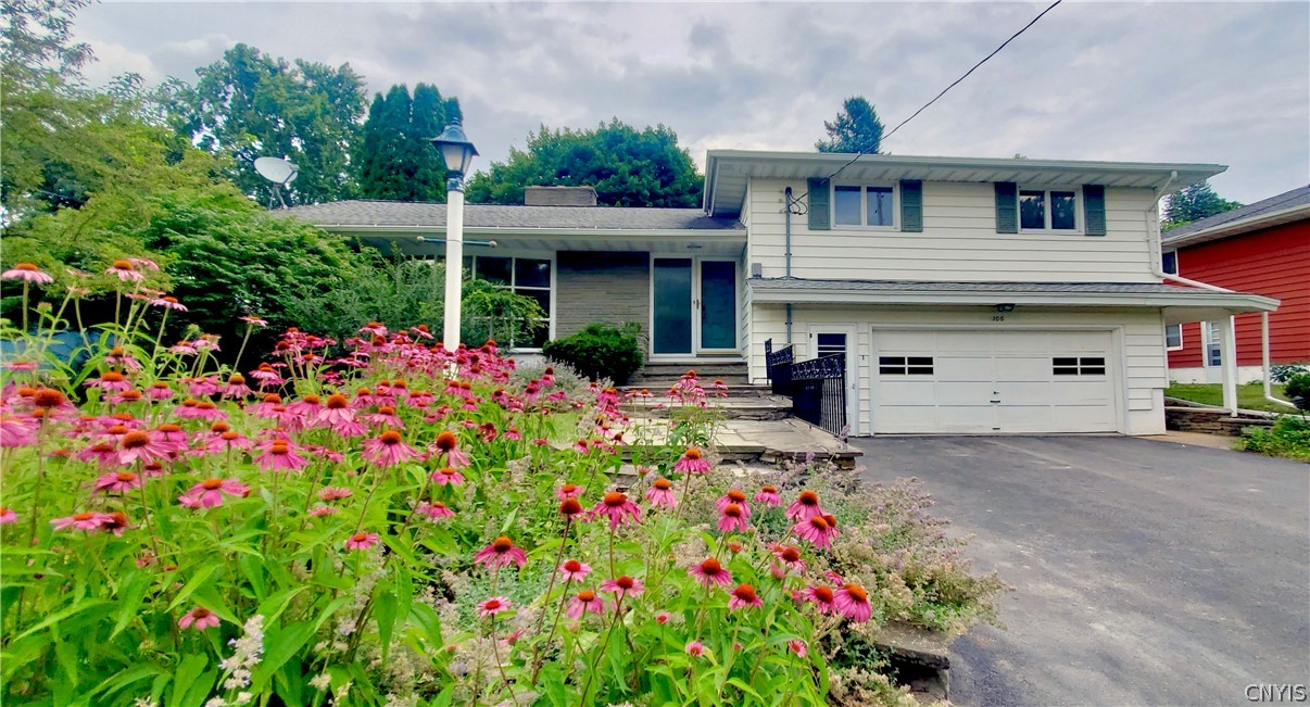 Windham Dr, Syracuse, NY 13224
