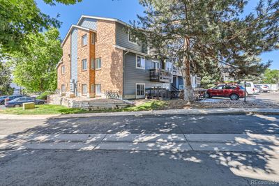 304 - 7897 Allison Way, Condo with 2 bedrooms, 1 bathrooms and 1 parking in Arvada CO | Image 1