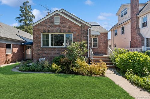 3817 208th St, Bayside, NY, 11361-1928 | Card Image