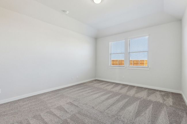 304 Bendecido Loop, House other with 4 bedrooms, 4 bathrooms and 2 parking in Elgin TX | Image 17