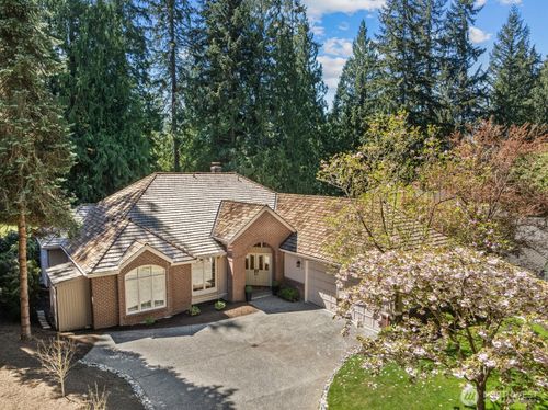 21819 Ne 30th Pl, Sammamish, WA, 98074-6358 | Card Image