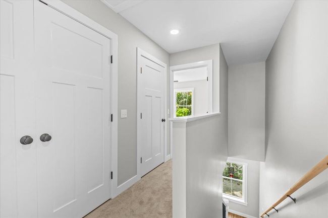 27 Gardner Lane, Condo with 2 bedrooms, 3 bathrooms and null parking in Waterbury VT | Image 15