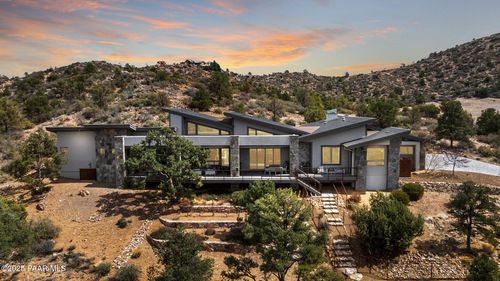 5245 W Three Forks Rd, Prescott, AZ, 86305-9744 | Card Image