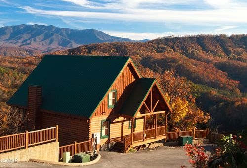 4610 High Vista Way, Pigeon Forge, TN, 37863 | Card Image