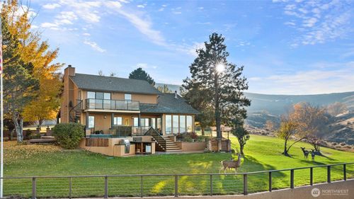 2281 Mellergaard Rd, Ellensburg, WA, 98926-8726 | Card Image