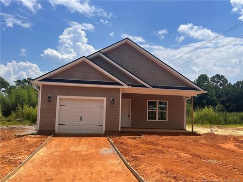 602 Cypress St, Roseboro, NC, 28382-5529 | Card Image