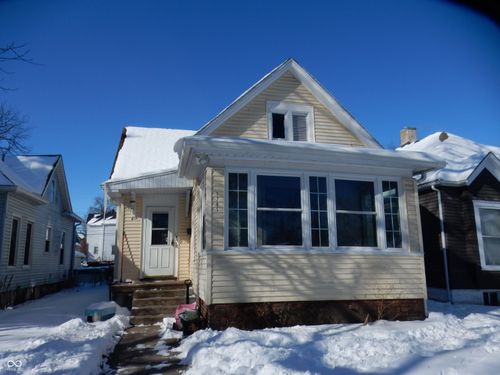 1205 S 8th St, Terre Haute, IN, 47802-1207 | Card Image