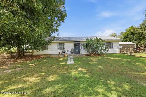 465 Midway Rd, Lena, MS, 39094-9323 | Card Image