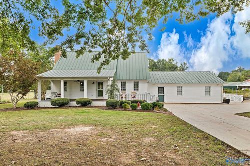 704 County Road 311, Moulton, AL, 35650-8566 | Card Image