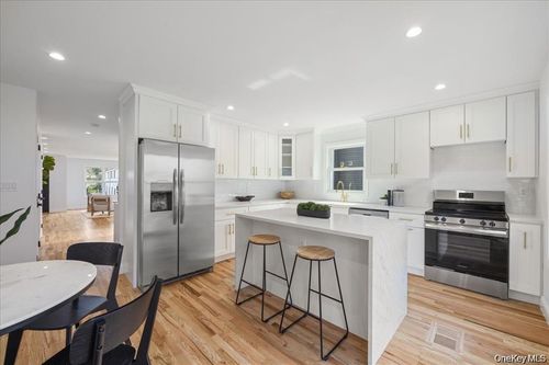 1-101 Thurton Pl, Yonkers, NY, 10704-2276 | Card Image