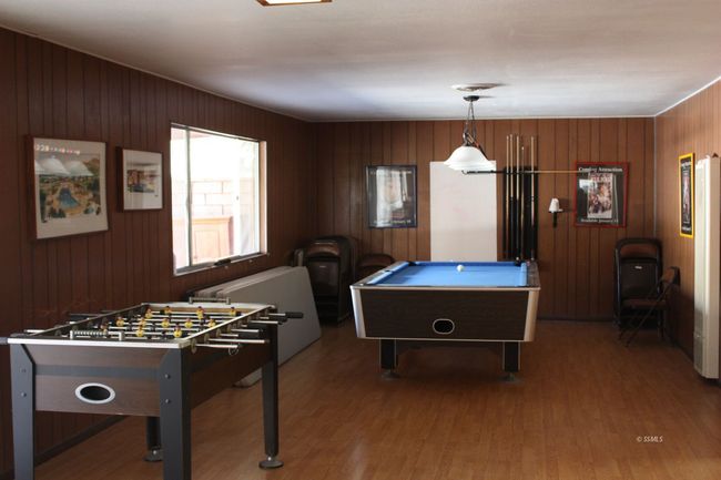 Game Room | Image 18