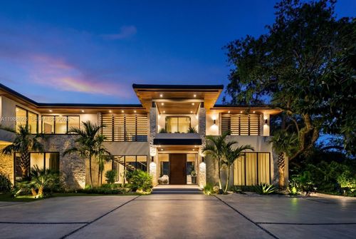 5545 Sw 81st Ter, Miami, FL, 33143-8320 | Card Image