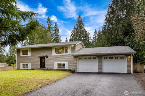 31835 NE Ne 103rd St, Carnation, WA, 98014-9710 | Card Image