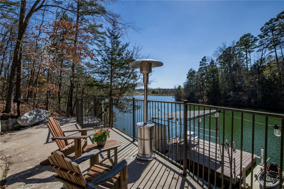 Croglin Ln, Bella Vista, AR 72714