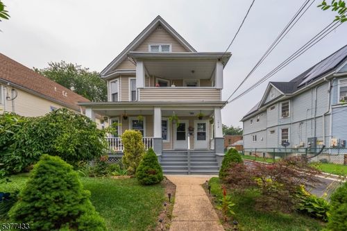 1012 W 5th St, Plainfield, NJ, 07063-1422 | Card Image