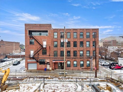 3b-123 N Lumber St, Allentown, PA, 18102-4062 | Card Image